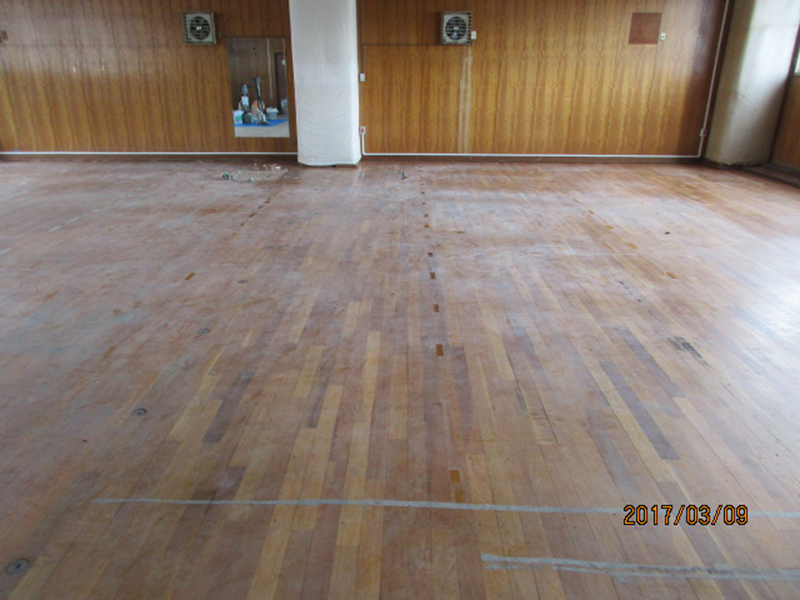 武道館ウレタン塗布作業前